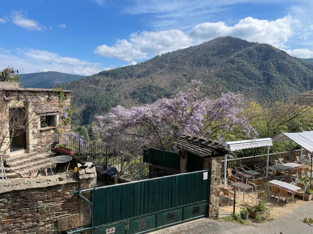 Charmant Petit Gite Au Coeur De L'Ardeche Saint-Melany Bagian luar foto